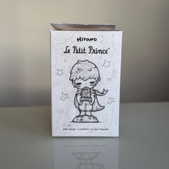 Authentic Pop Mart Hirono x Le Petit Prince - Little Prince - Picture 2 of 9